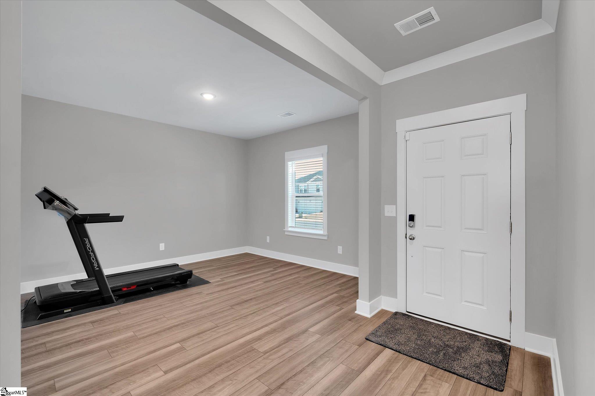 609 Splendid Place Simpsonville, SC 29680 - Photo 4 of 37 Gallery Image 4