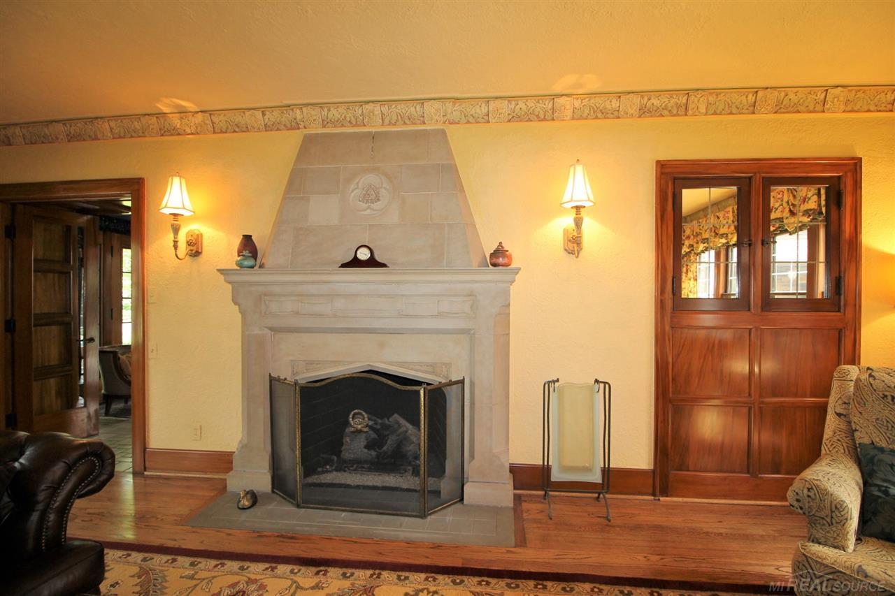865 Trombley Road Grosse Pointe Park, MI 48230 - Photo 10 of 99