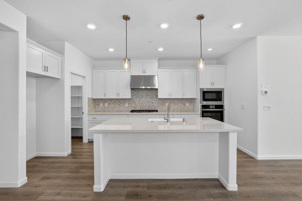 2079 Marlette Way Lincoln, CA 95648 - Photo 2 of 41 2079 Marlette Way ~ Ready Now