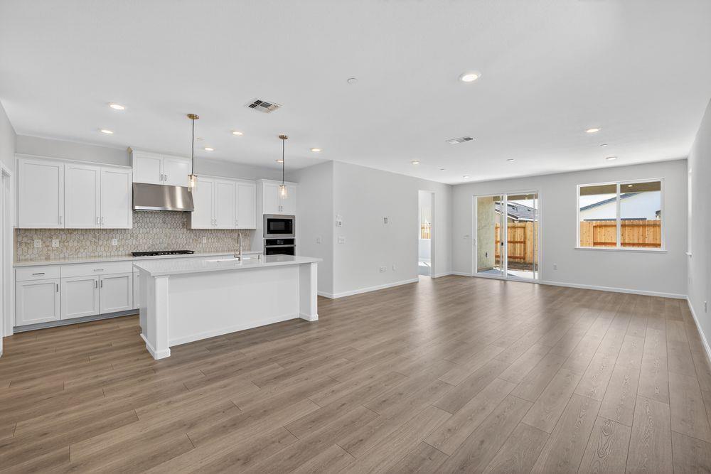 2079 Marlette Way Lincoln, CA 95648 - Photo 6 of 41 2079 Marlette Way ~ Ready Now