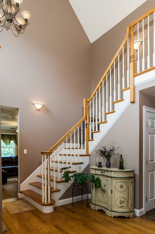 31 Round Farm Road Rehoboth, MA 02769 - Photo 17 of 30 Gallery Image 17