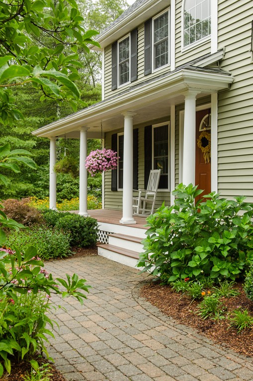 31 Round Farm Road Rehoboth, MA 02769 - Photo 3 of 30 Gallery Image 3