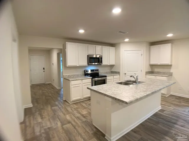 $279,900 | 6468 Firefly Drive, Milton, FL 32583