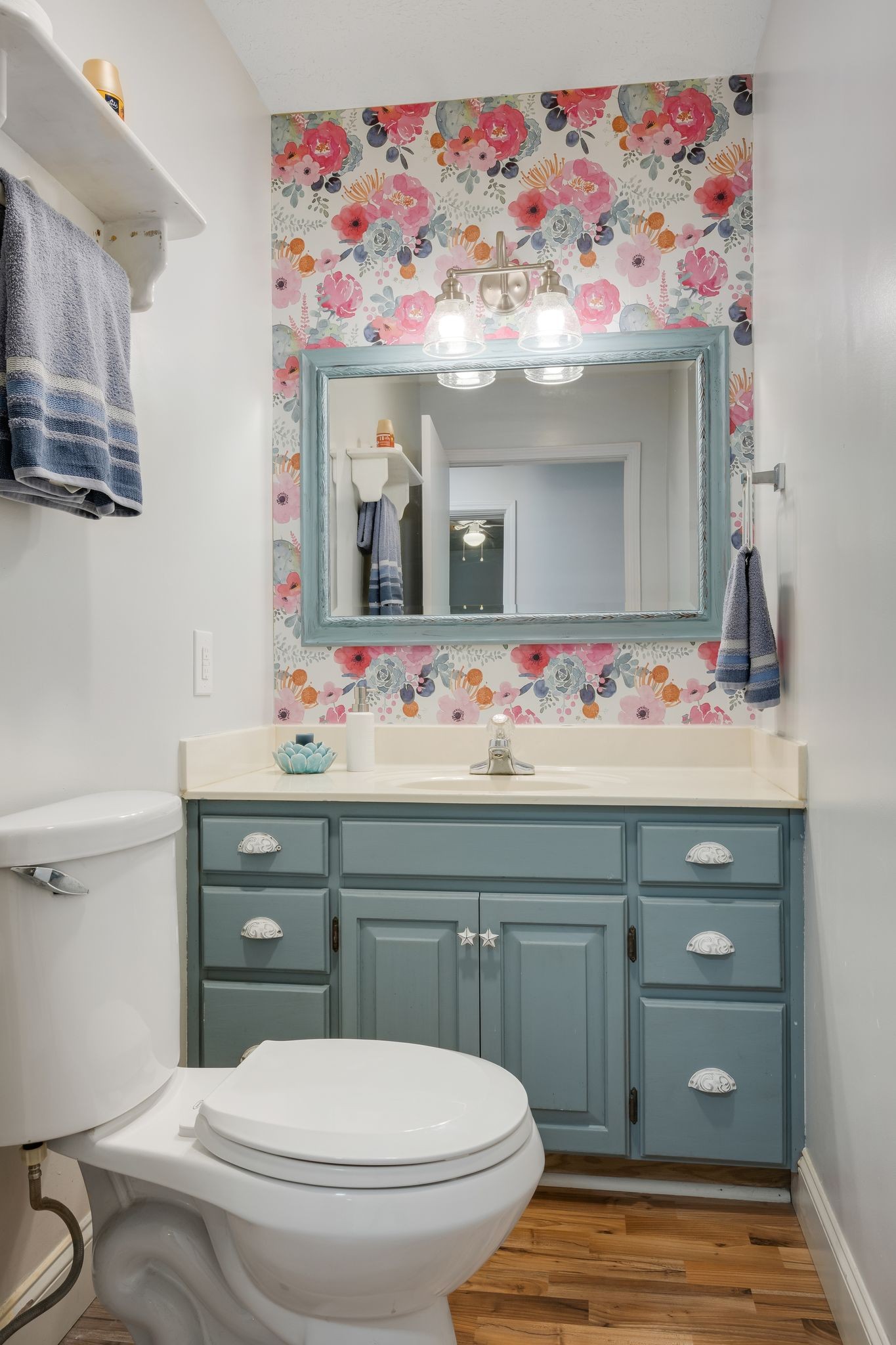 1971 Ridge Road McEwen, TN 37101 - Photo 15 of 40 a bathroom with a sink toilet and mirror