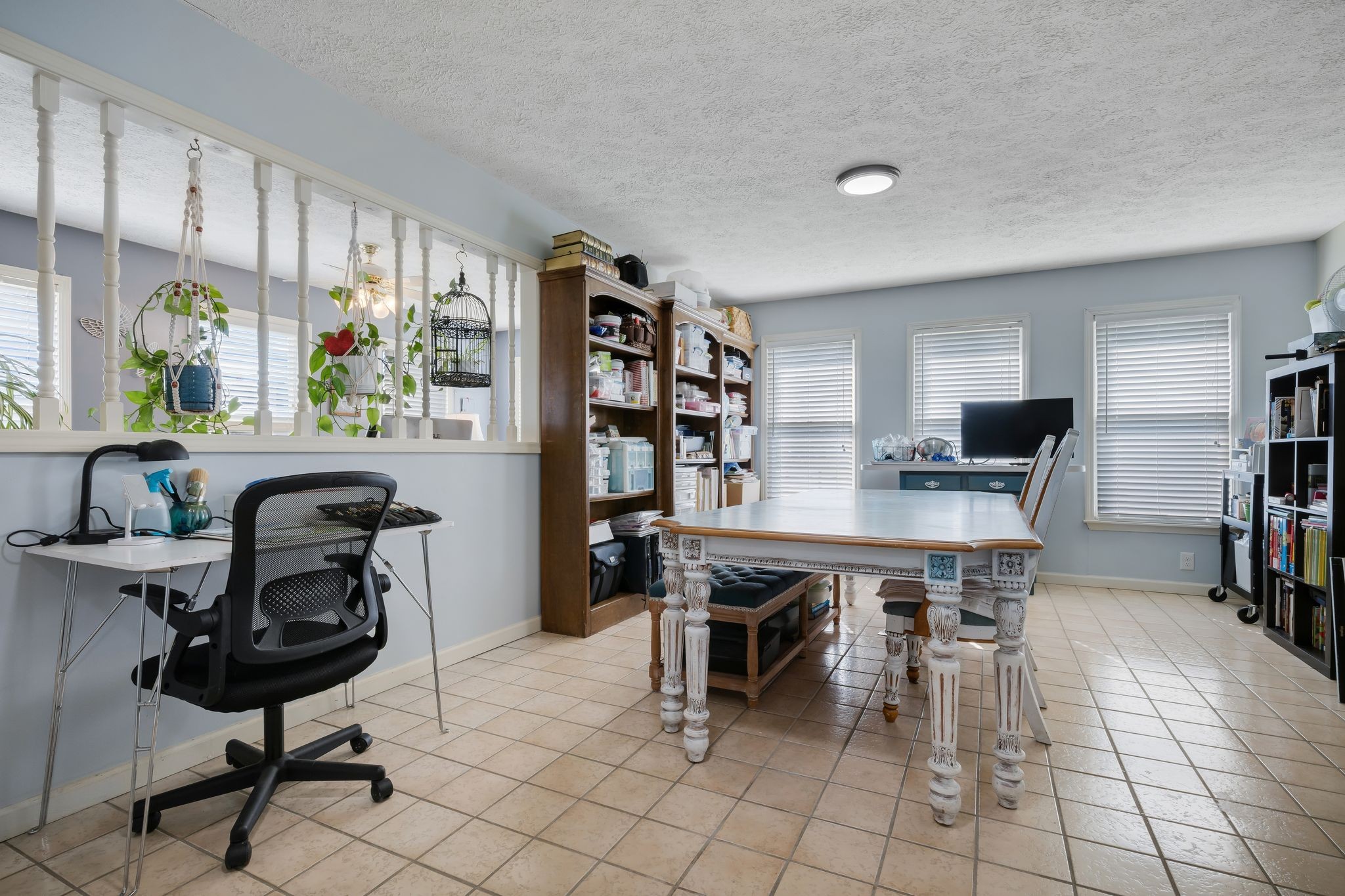 1971 Ridge Road McEwen, TN 37101 - Photo 27 of 40 a view of a workspace with furniture