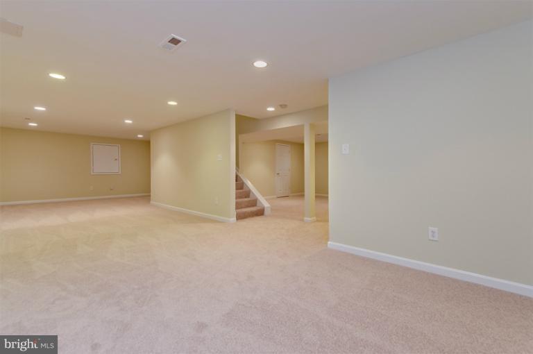 9 Rutledge Court Sterling, VA 20165 - Photo 13 of 30 Basement