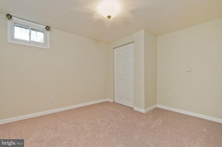 9 Rutledge Court Sterling, VA 20165 - Photo 28 of 30 Basement