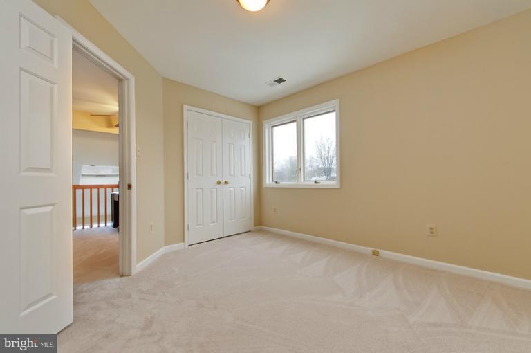 9 Rutledge Court Sterling, VA 20165 - Photo 29 of 30 Bedroom