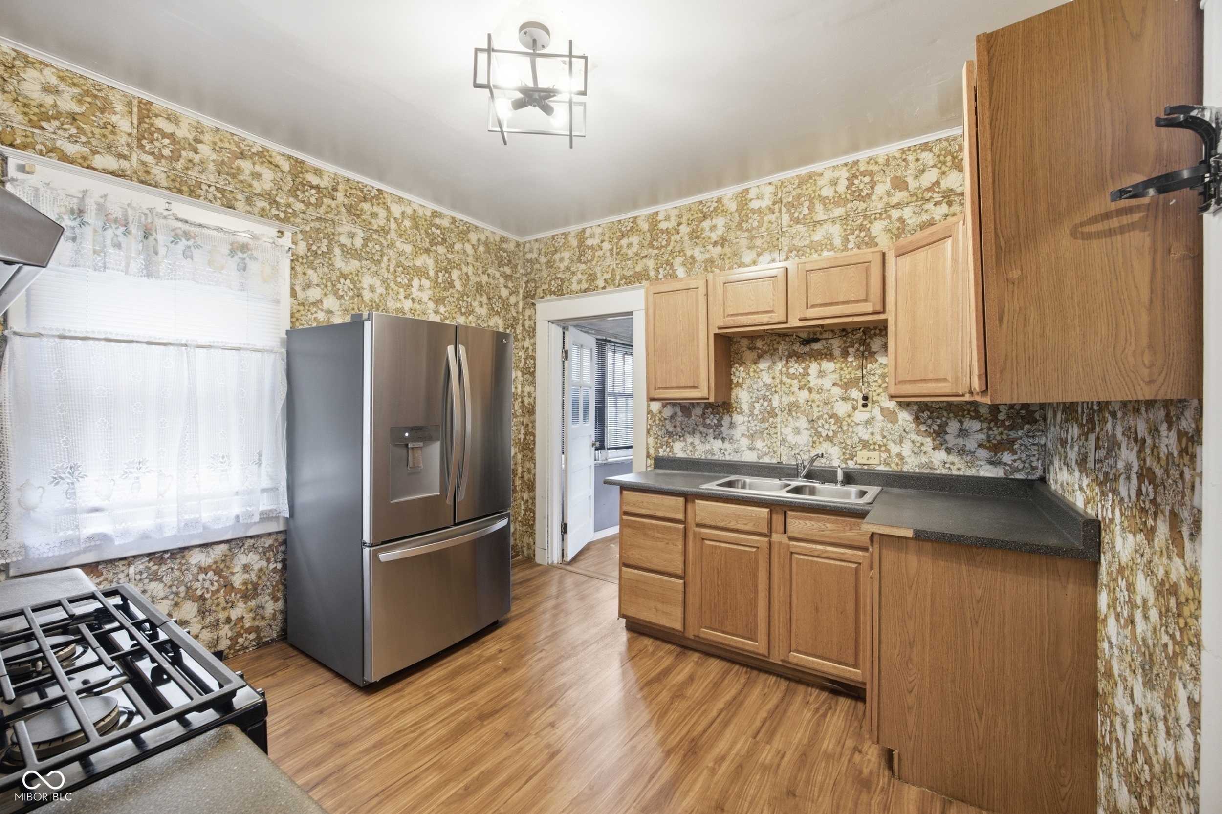 3741 Ruckle Street Indianapolis, IN 46205 - Photo 11 of 27 Gallery Image 11