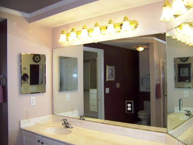 8408 Metronome Lane Raleigh, NC 27613 - Photo 11 of 25