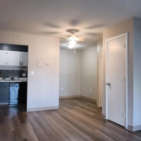 $1,400 | 180 Fulton Street, Unit 9, Fall River, MA 02720