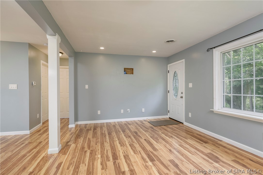 2300 Henriott Road Georgetown, IN 47122 - Photo 3 of 36