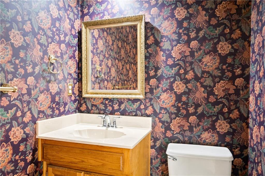 7905 Mullen Road Lenexa, KS 66215 - Photo 14 of 32
