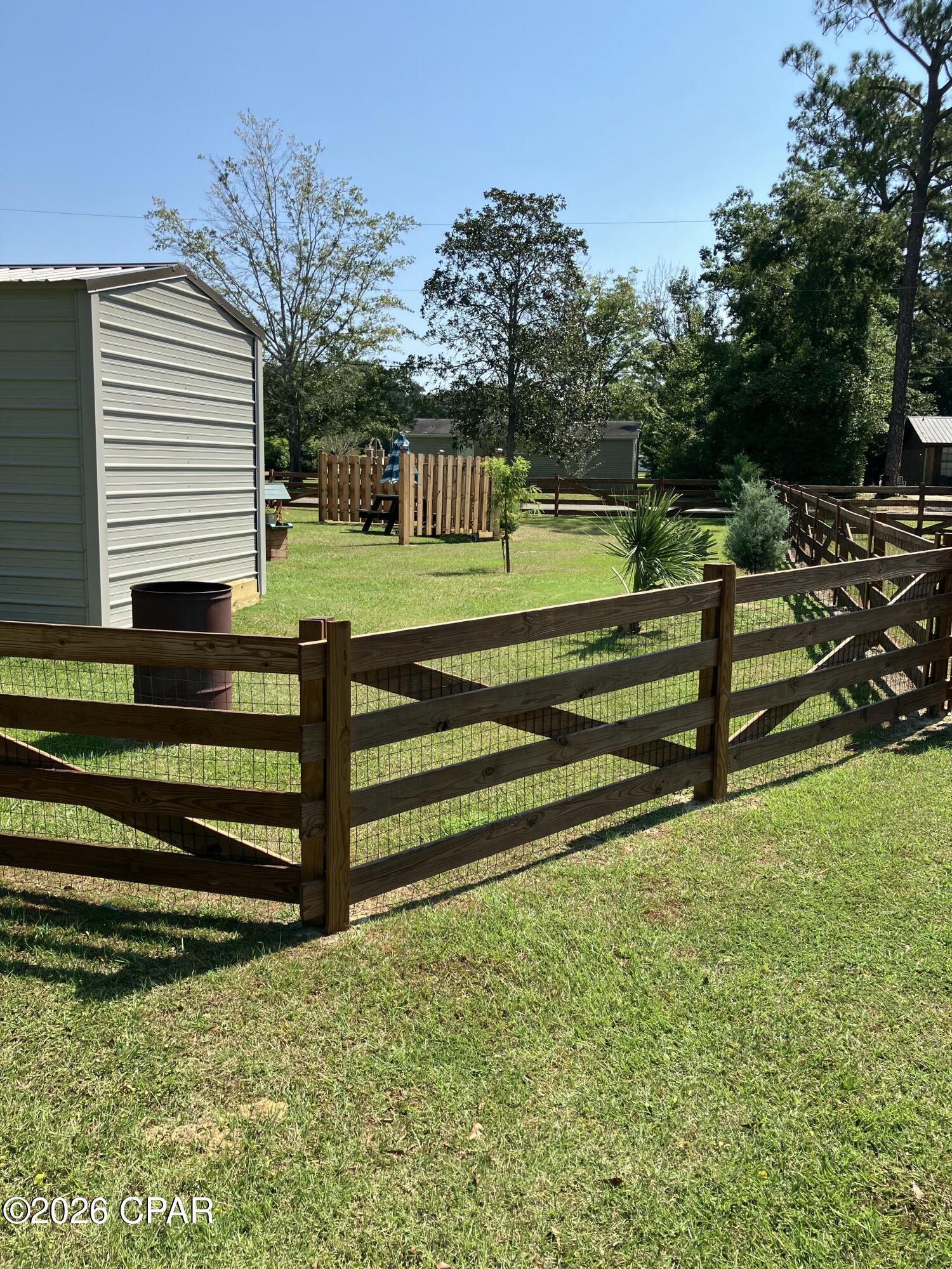 5985 Webb Street Graceville, FL 32440 - Photo 10 of 47