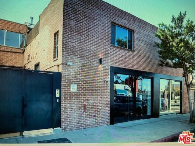 $1,900 | 914 North Fairfax Avenue, Unit 201, West Hollywood, CA 90046