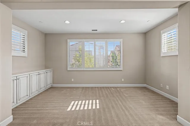 $7,500 | 108 Horseback, Irvine, CA 92602