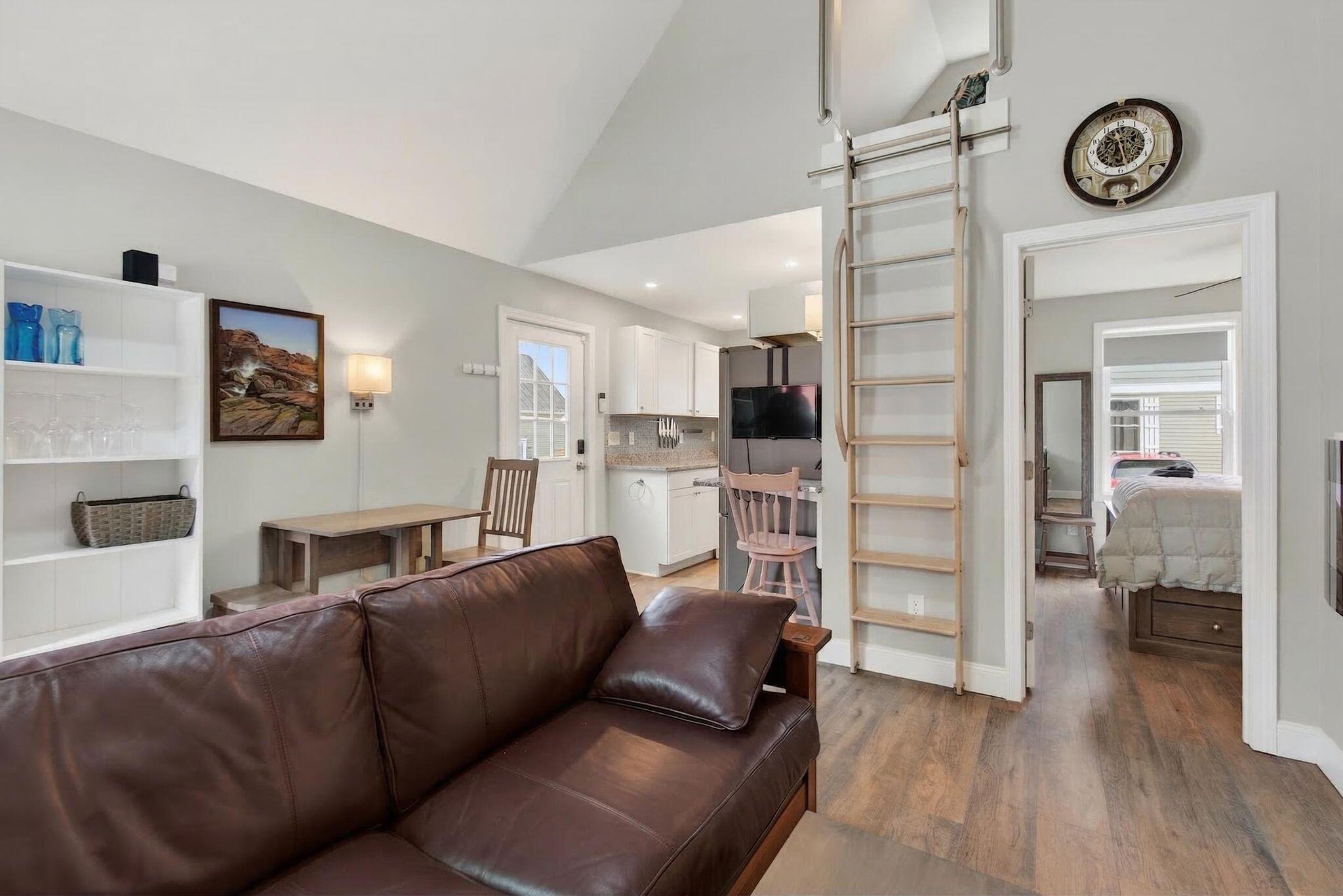 994 Portland Road, Unit 6 Saco, ME 04072 - Photo 3 of 35 34_DSC00979