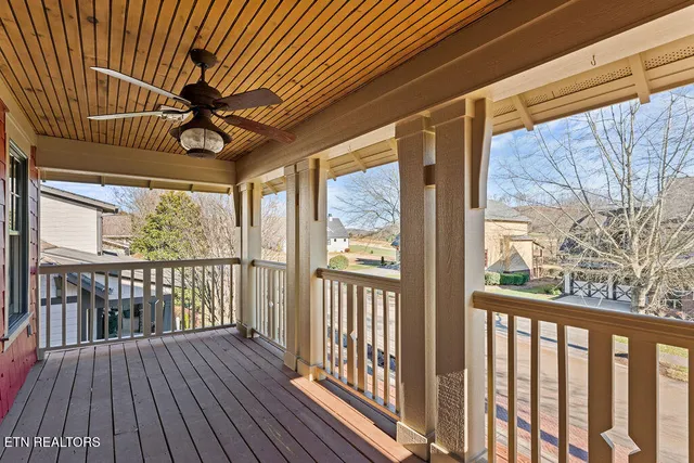 $725,000 | 748 Bobcat Run Drive, Loudon, TN 37774