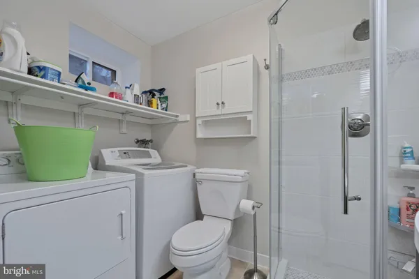 $3,400 | 3043 South Abingdon Street, Arlington, VA 22206