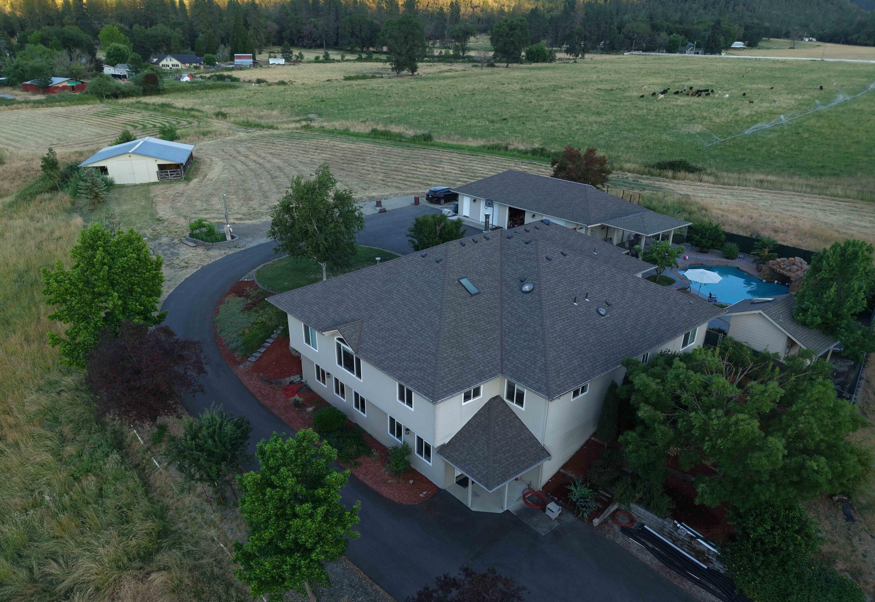 295 Foots Creek Road Gold Hill, OR 97525 - Photo 32 of 33