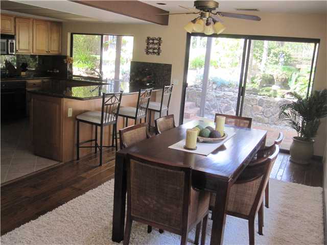 1320 Saxony Road Encinitas, CA 92024 - Photo 5 of 25