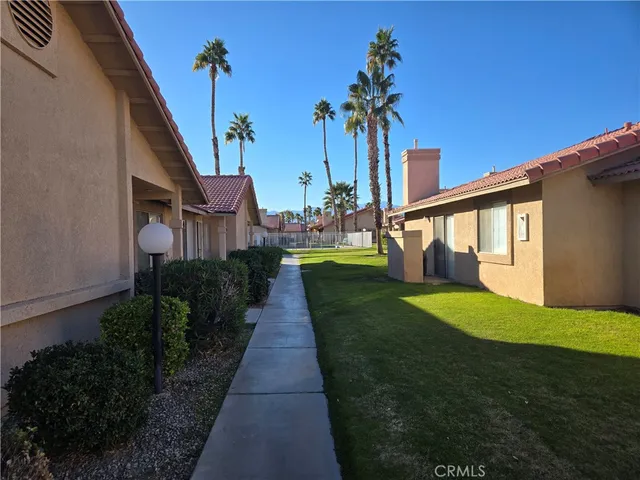 $1,895 | 79210 Ave 42, Bermuda Dunes, CA 92203