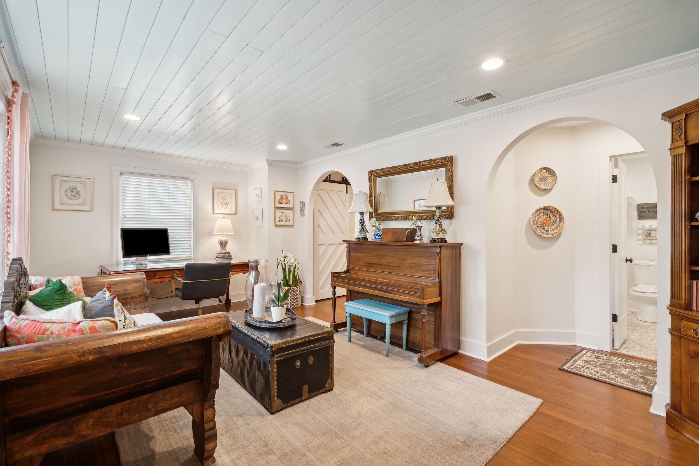 653 Bank Street Mount Pleasant, SC 29464 - Photo 10 of 92 10