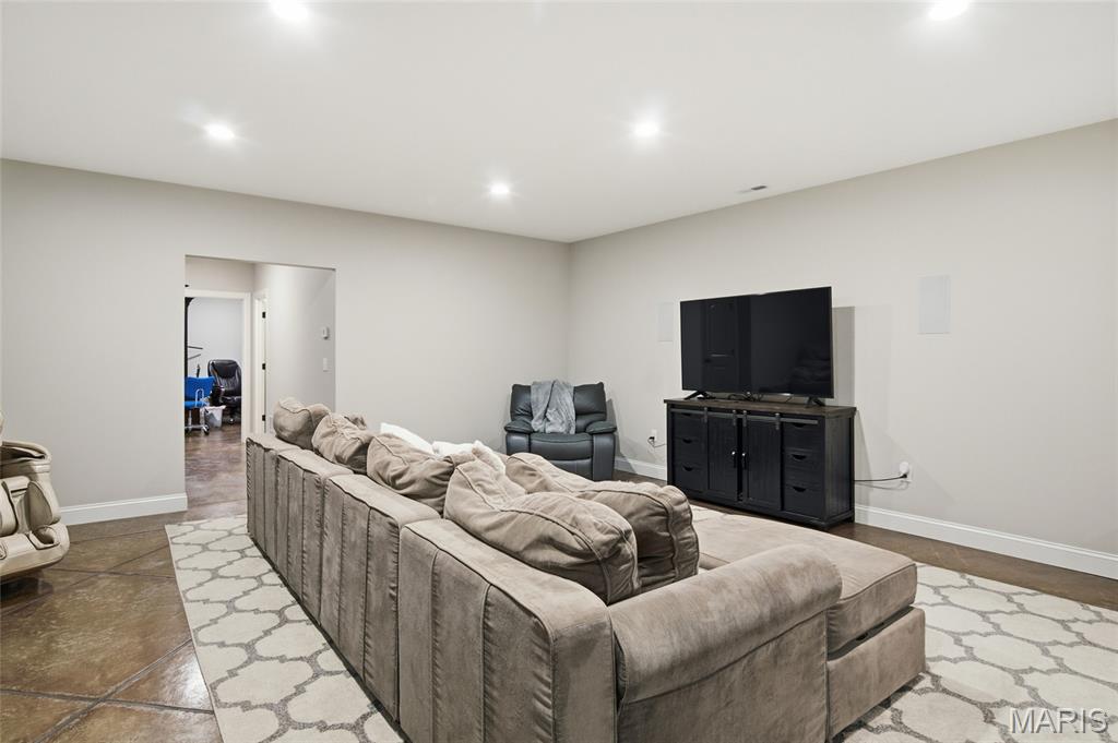 9420 Gilmore Lake Road Columbia, IL 62236 - Photo 61 of 97 Gallery Image 61