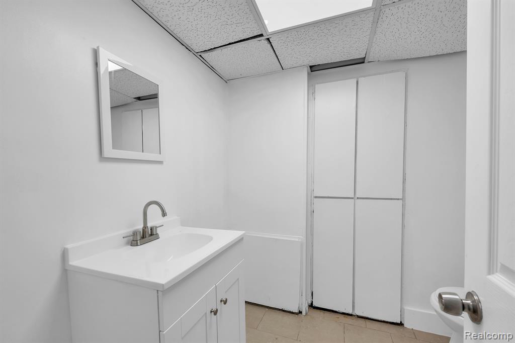 321 Central Street Inkster, MI 48141 - Photo 22 of 28