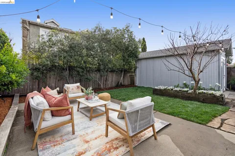 $1,195,000 | 5360 Boyd Avenue, Oakland, CA 94618