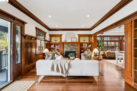 $1,195,000 | 5360 Boyd Avenue, Oakland, CA 94618