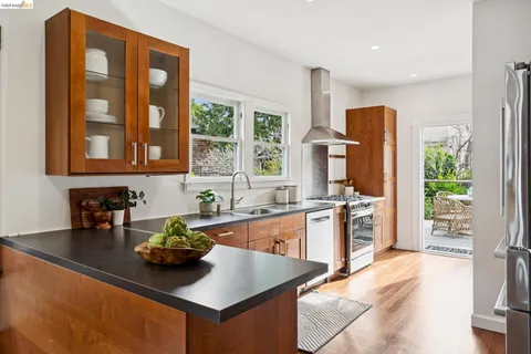 $1,195,000 | 5360 Boyd Avenue, Oakland, CA 94618