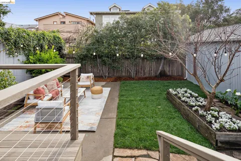 $1,195,000 | 5360 Boyd Avenue, Oakland, CA 94618