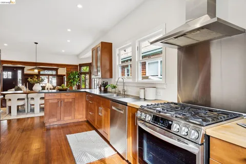 $1,195,000 | 5360 Boyd Avenue, Oakland, CA 94618