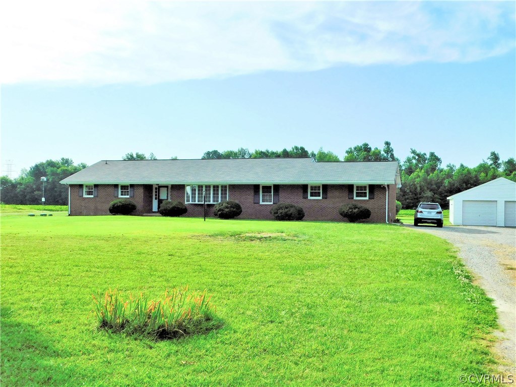 4401 Rives Road Petersburg, VA 23805 - Photo 2 of 34 Gallery Image 2