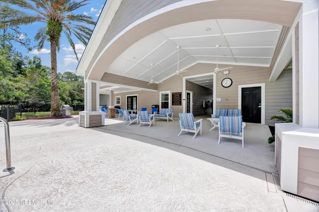 a view of a tennis court