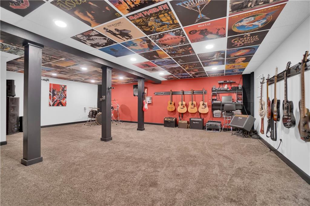 560 Bash Road Indiana, PA 15701 - Photo 23 of 25 a view of a room with gym equipment