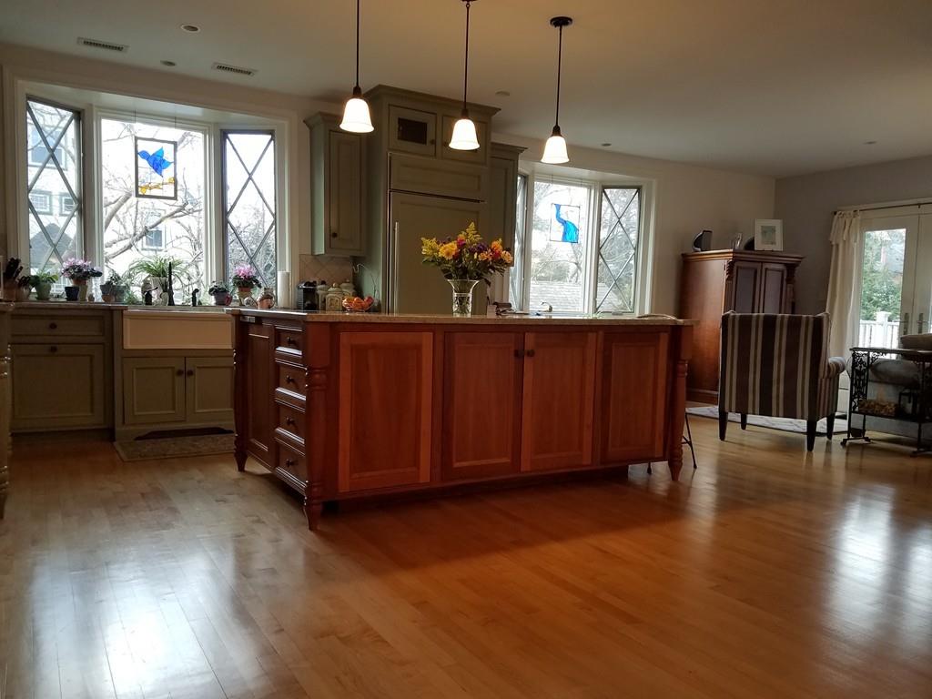 25 Bradford Road Newton, MA 02461 - Photo 3 of 13 Gallery Image 3