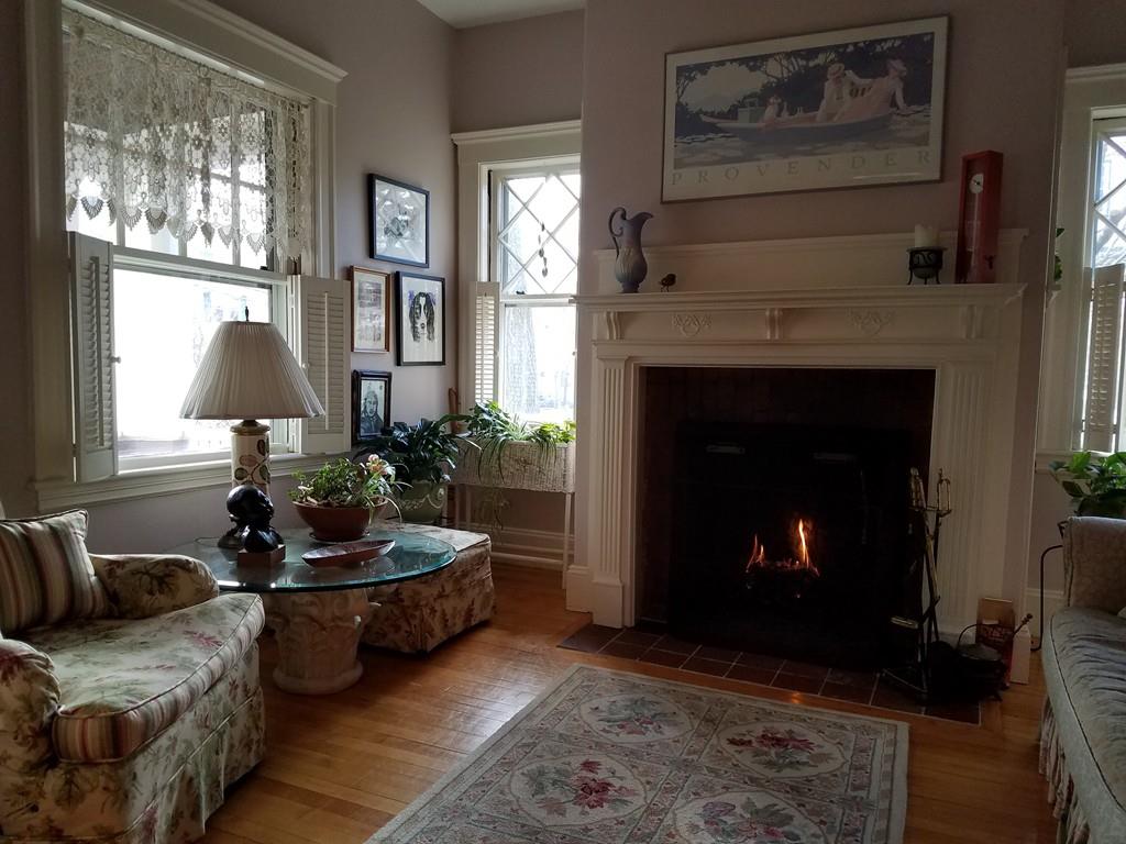 25 Bradford Road Newton, MA 02461 - Photo 9 of 13 Gallery Image 9