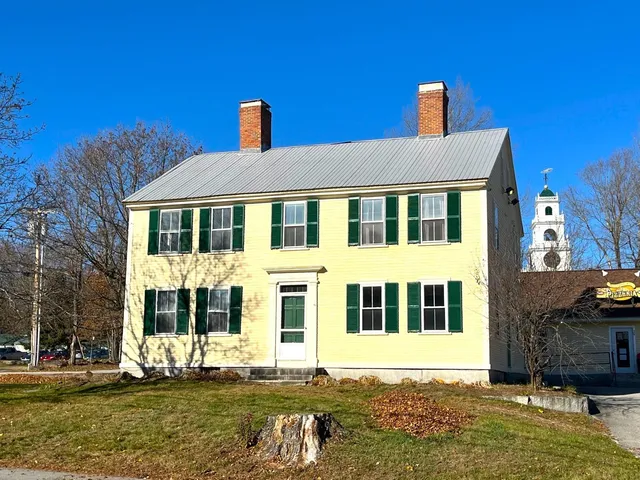 $3,200 | 26 Western Avenue, Henniker, NH 03242