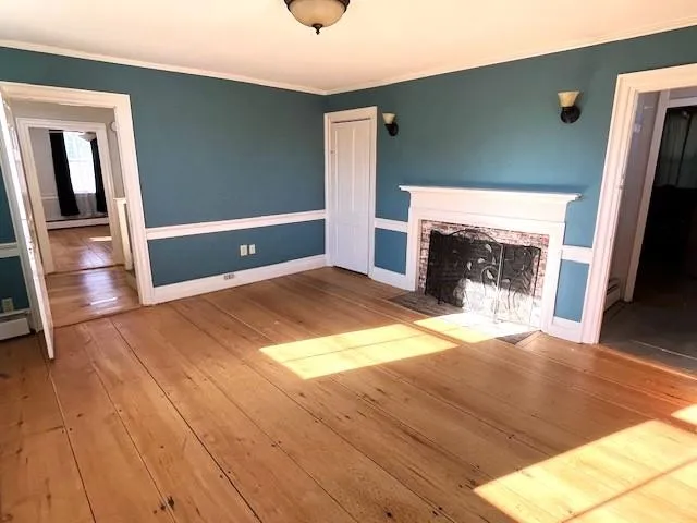 $3,200 | 26 Western Avenue, Henniker, NH 03242