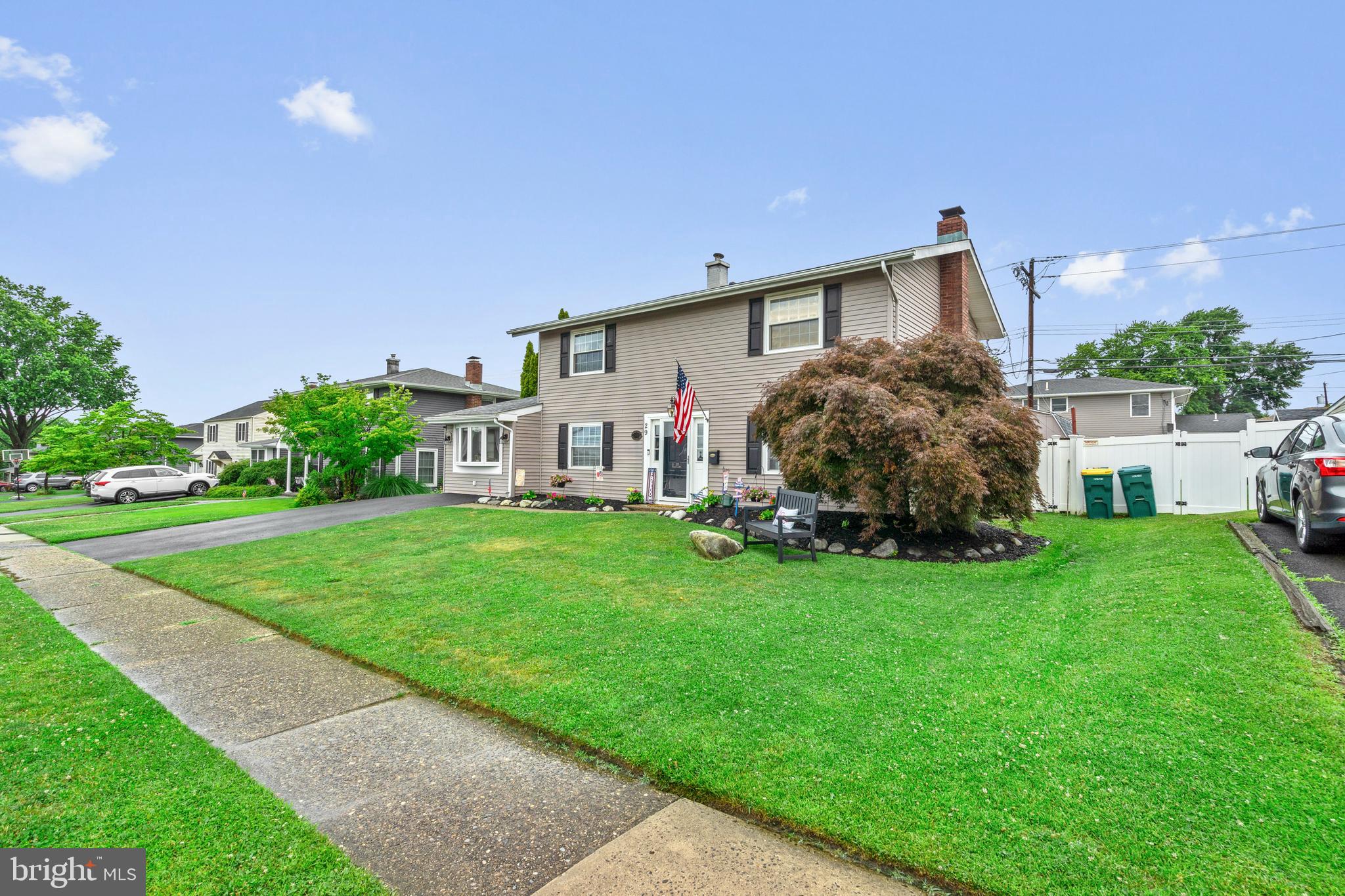 29 Tinder Road Levittown, PA 19056 - Photo 3 of 44