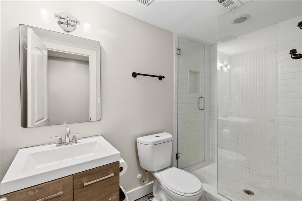 2626 Habersham Drive Decatur, GA 30032 - Photo 17 of 21