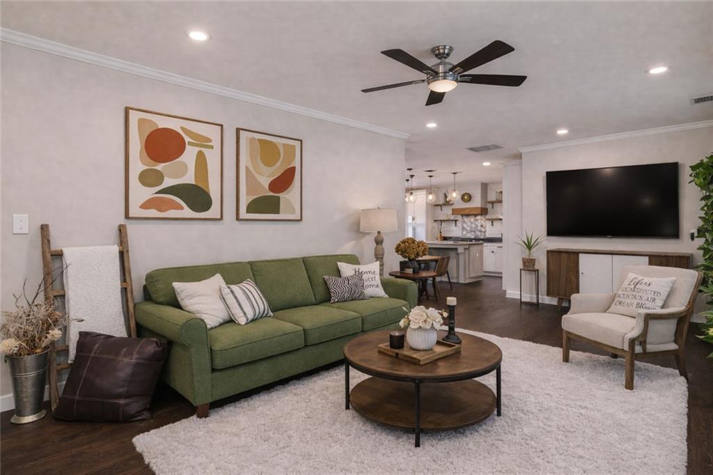 2626 Habersham Drive Decatur, GA 30032 - Photo 4 of 21