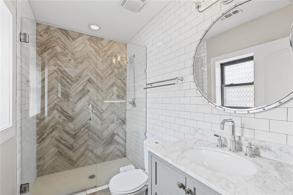 2626 Habersham Drive Decatur, GA 30032 - Photo 10 of 21