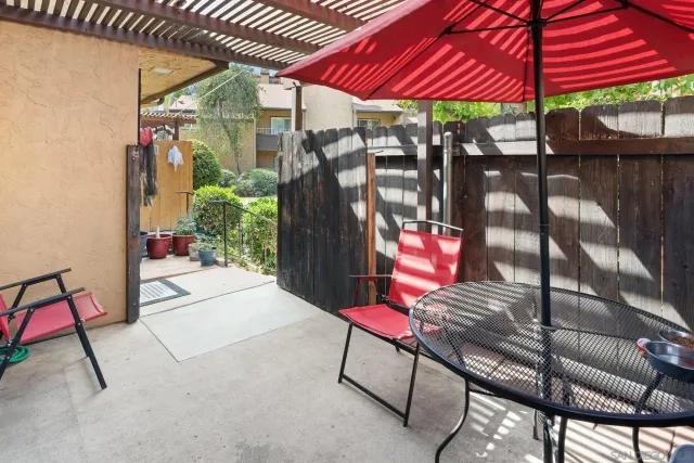 $545,000 | 1673 Stone Edge Circle, El Cajon, CA 92021