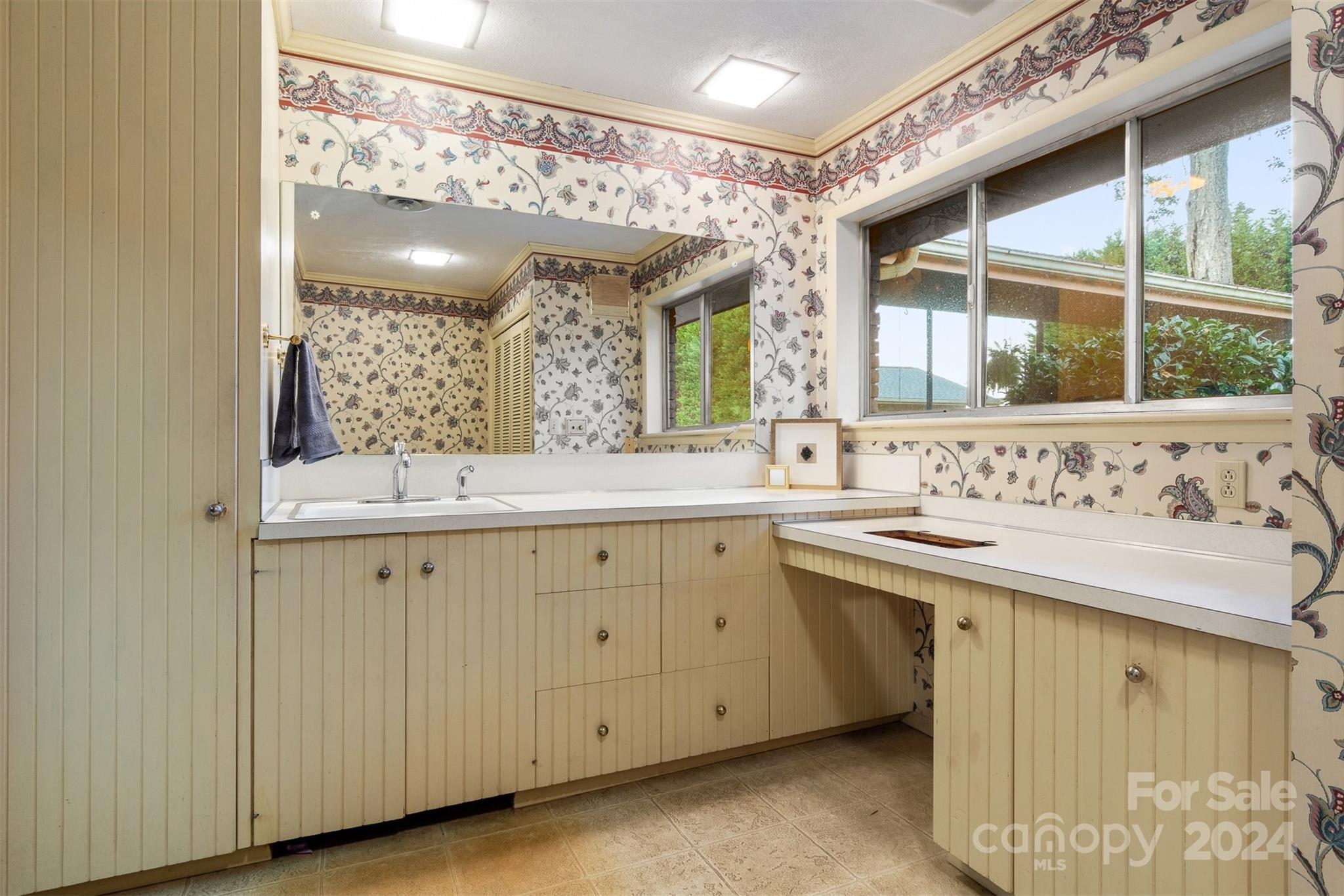 5627 Highway 90 Hiddenite, NC 28636 - Photo 32 of 45