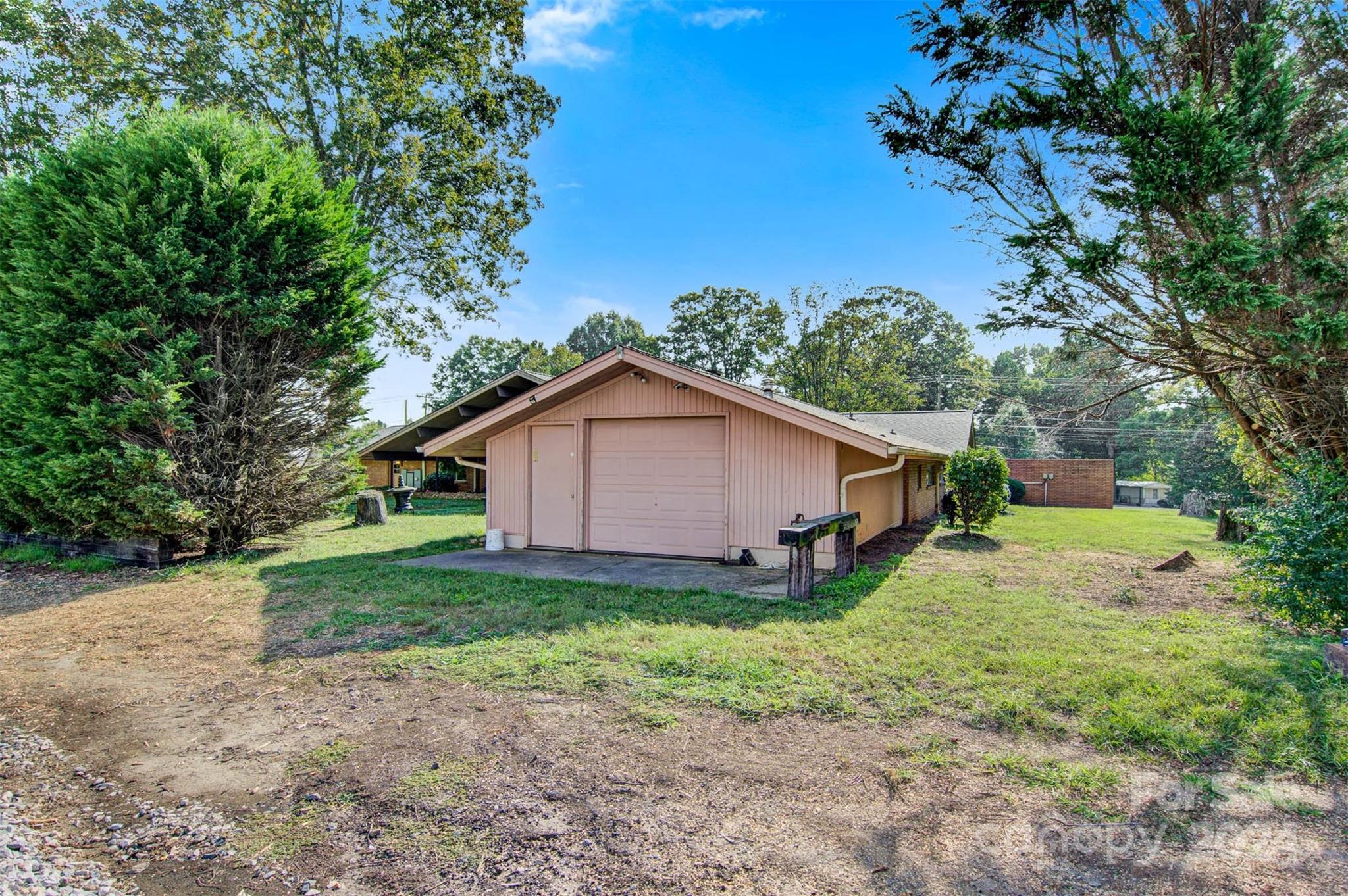 5627 Highway 90 Hiddenite, NC 28636 - Photo 44 of 45