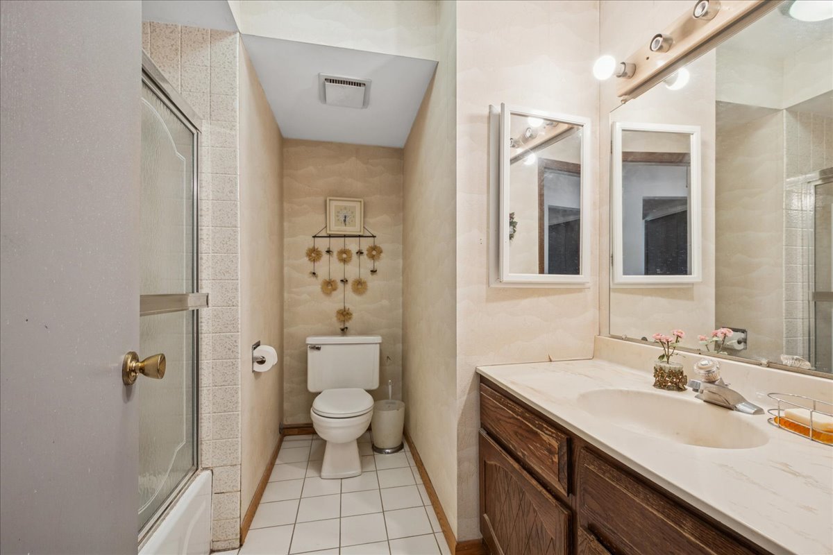 3266 Sanders Road, Unit 6F Northbrook, IL 60062 - Photo 15 of 20