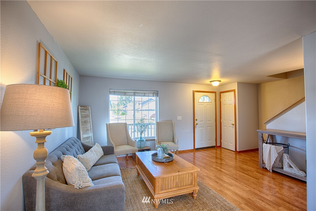 415 Spring Lane Sedro-Woolley, WA 98284 - Photo 4 of 24